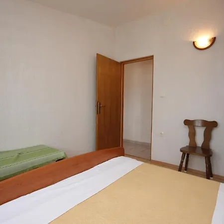 Kraj 333b Апартаменты