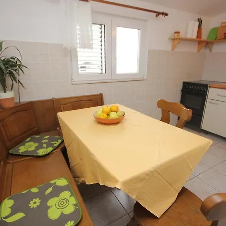 Kraj 333b Apartman *