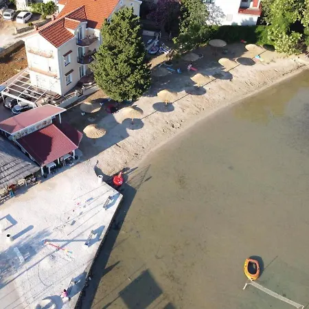 Kraj 333b Apartman Tkon